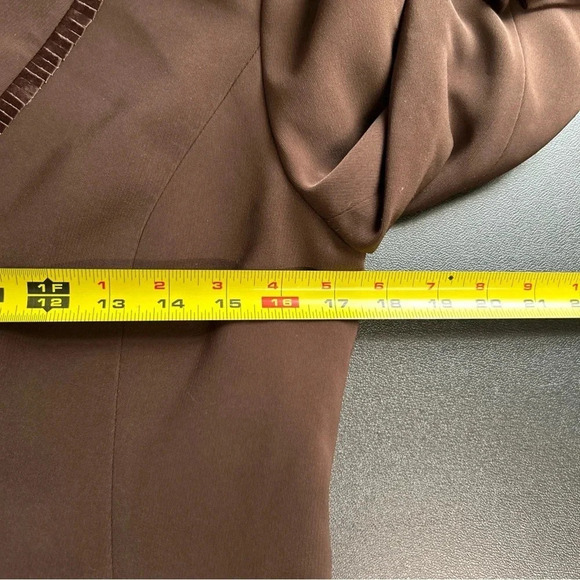 Women’s Size 4 Brown Blazer 3 Button‎ Ruffle Pockets Lined Career Classic Office - Picture 8 of 14